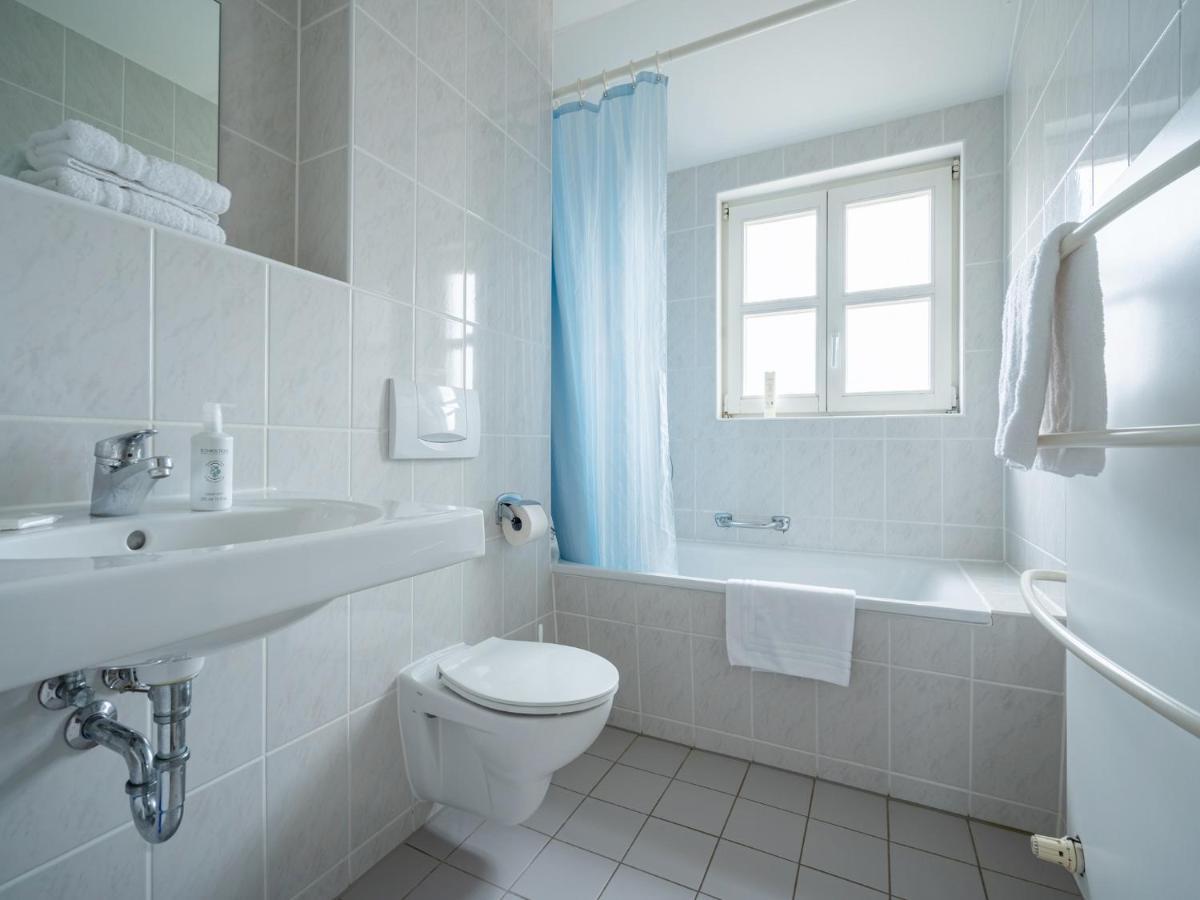 Feriendorf Rugana - Budget Appartement Mit 2 Schlafzimmern Und Terrasse A26 Dranske Buitenkant foto